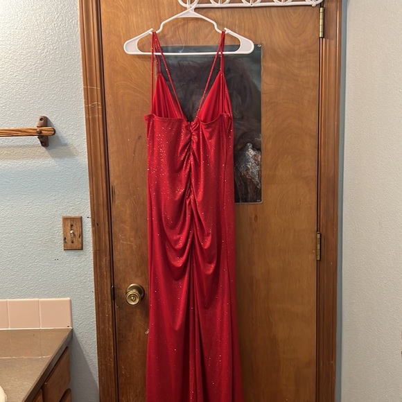 Red La Scala dress Size Large - Picture 3 of 3